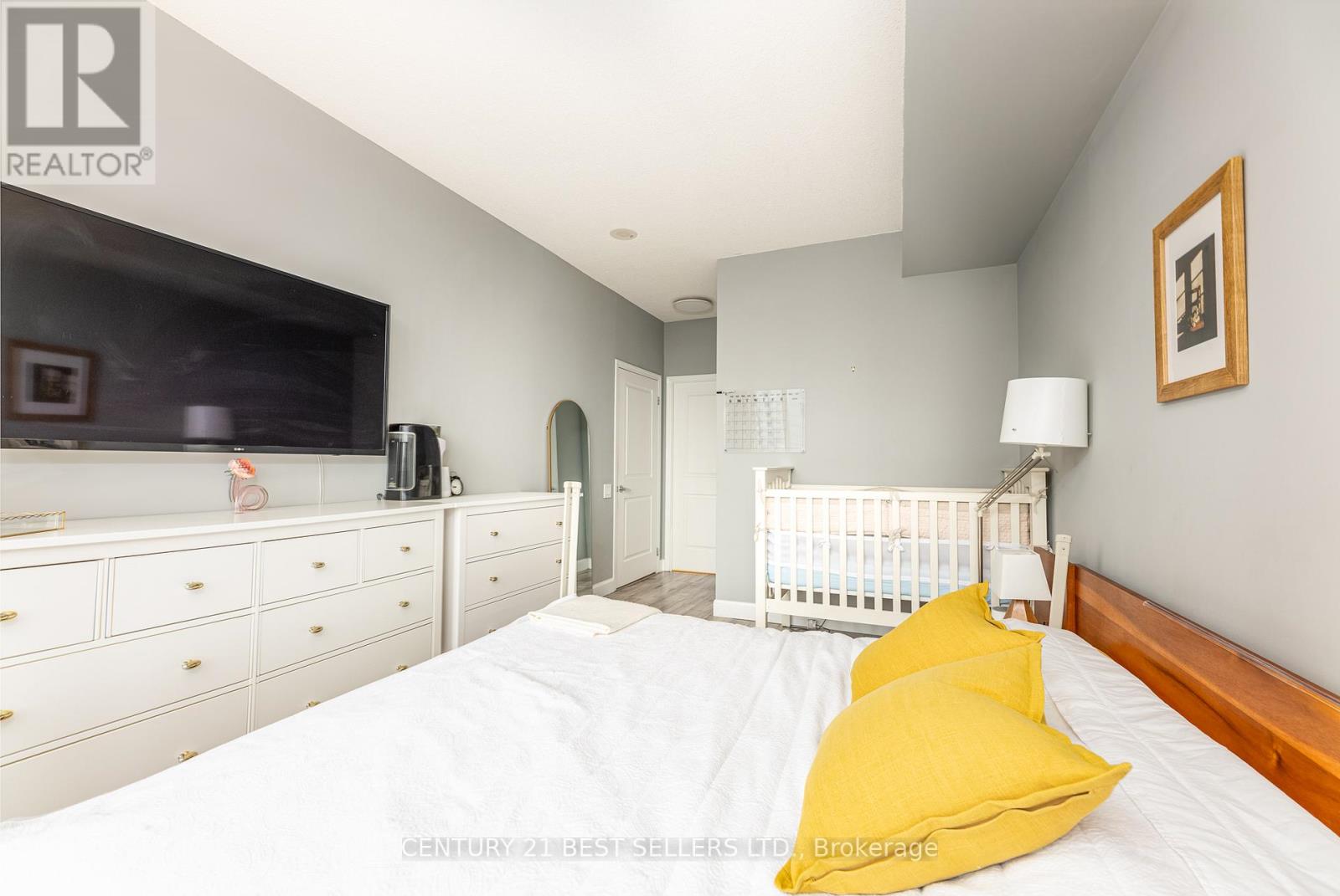609 - 15 Windermere Avenue, Toronto, Ontario  M6S 5A2 - Photo 17 - W12429875