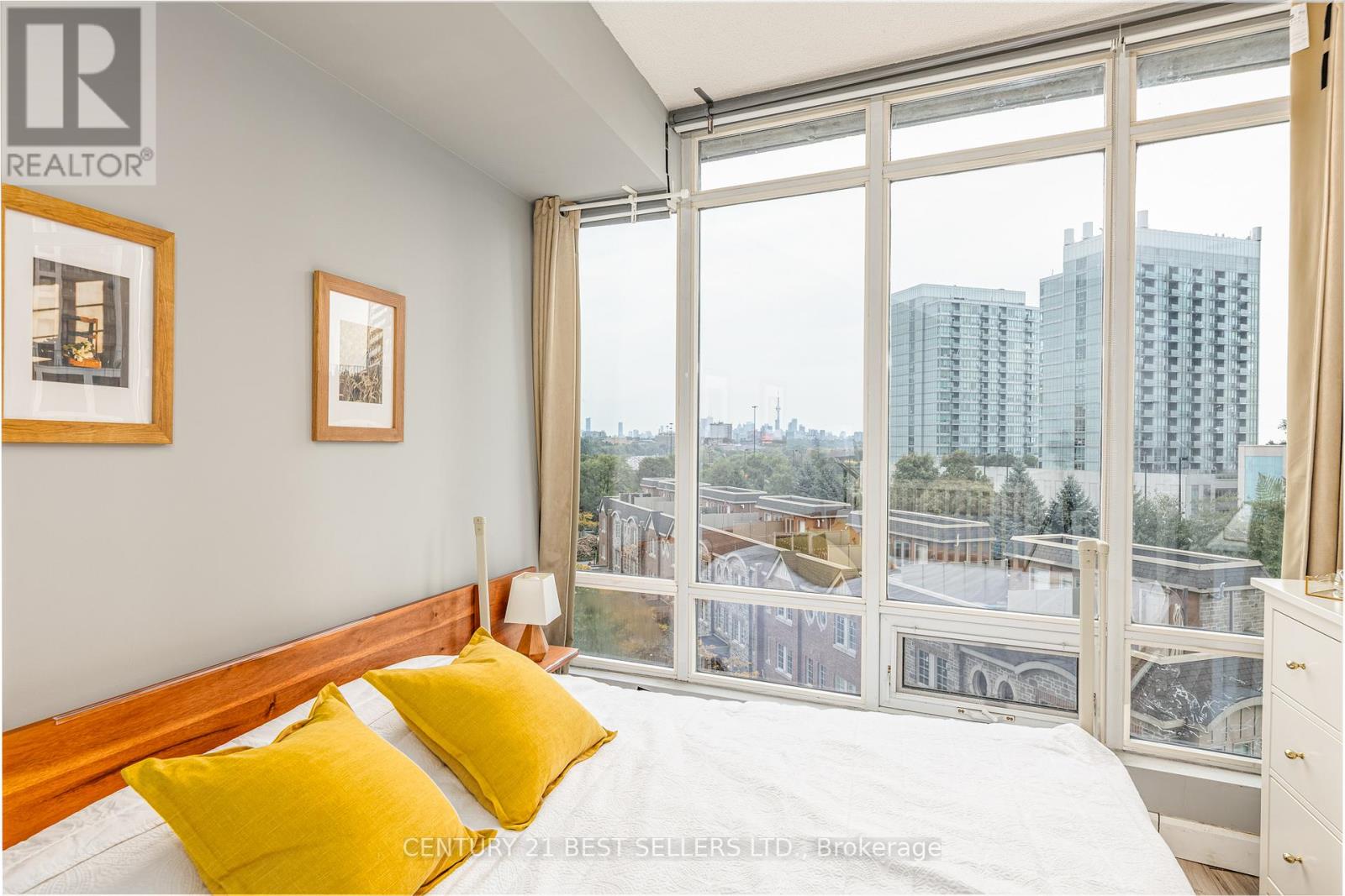 609 - 15 Windermere Avenue, Toronto, Ontario  M6S 5A2 - Photo 16 - W12429875