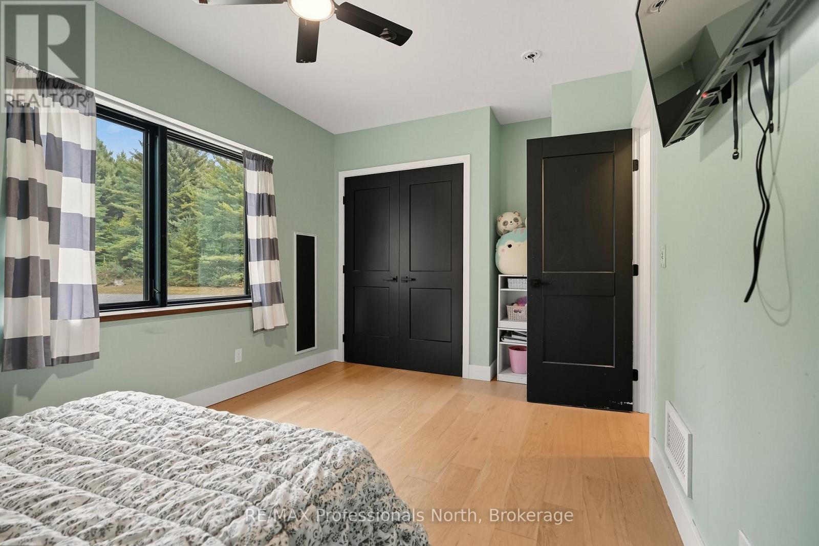 1064 Naismith Road, Bracebridge, Ontario  P1L 1X4 - Photo 37 - X12430453