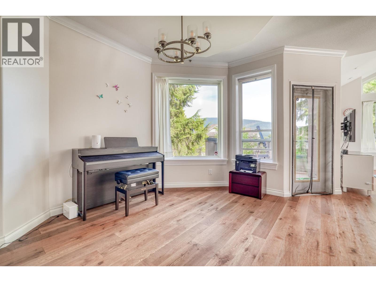 206 3280 Plateau Boulevard, Coquitlam, British Columbia  V3E 3J5 - Photo 10 - R3051509