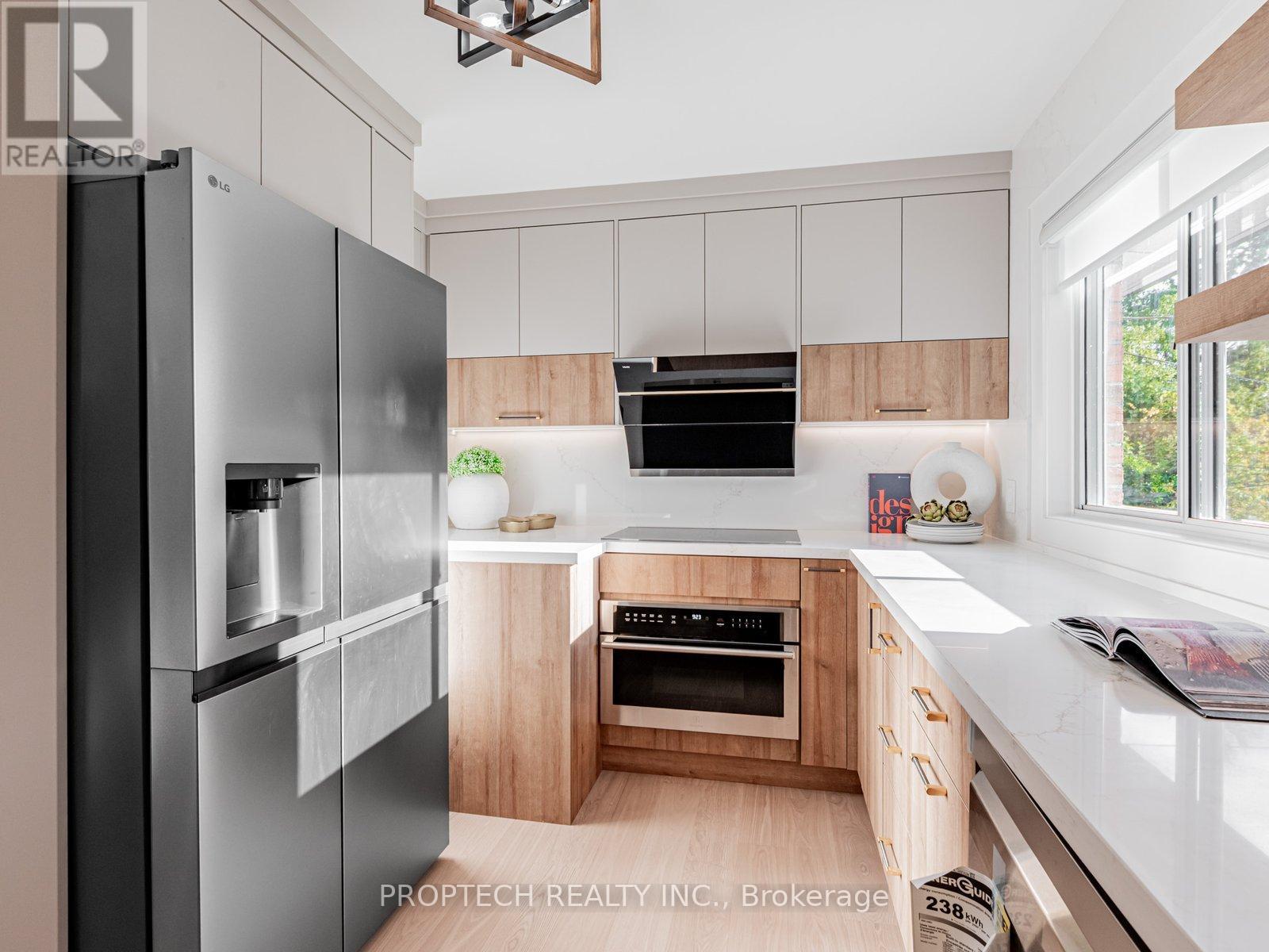 24 Mission Drive, Toronto, Ontario  M3A 2P2 - Photo 12 - C12430456