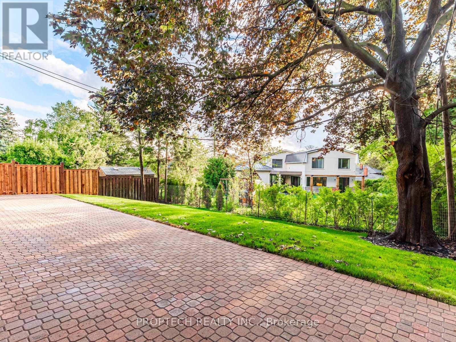 24 Mission Drive, Toronto, Ontario  M3A 2P2 - Photo 31 - C12430456