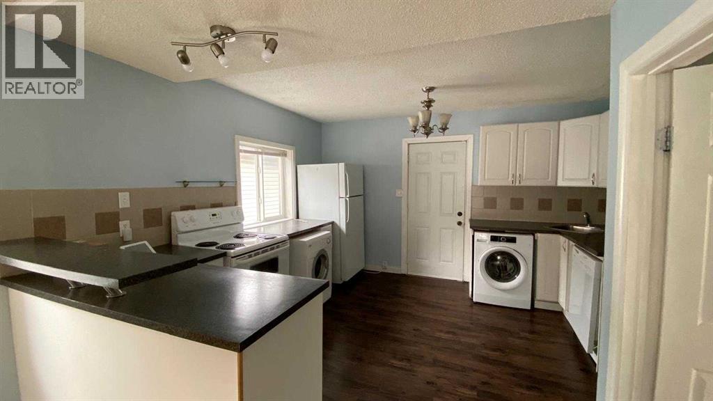 3804 Centre A Street Ne, Calgary, Alberta  T3E 3A6 - Photo 2 - A2240103
