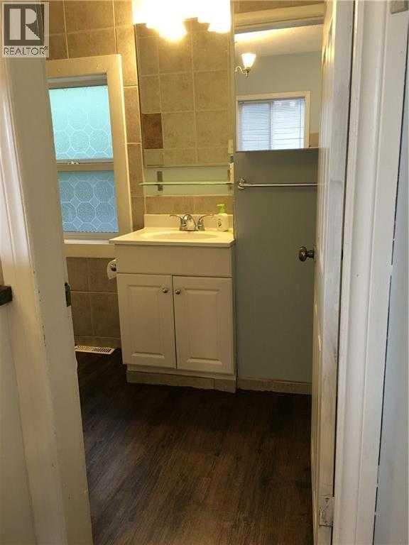 3804 Centre A Street Ne, Calgary, Alberta  T3E 3A6 - Photo 13 - A2240103