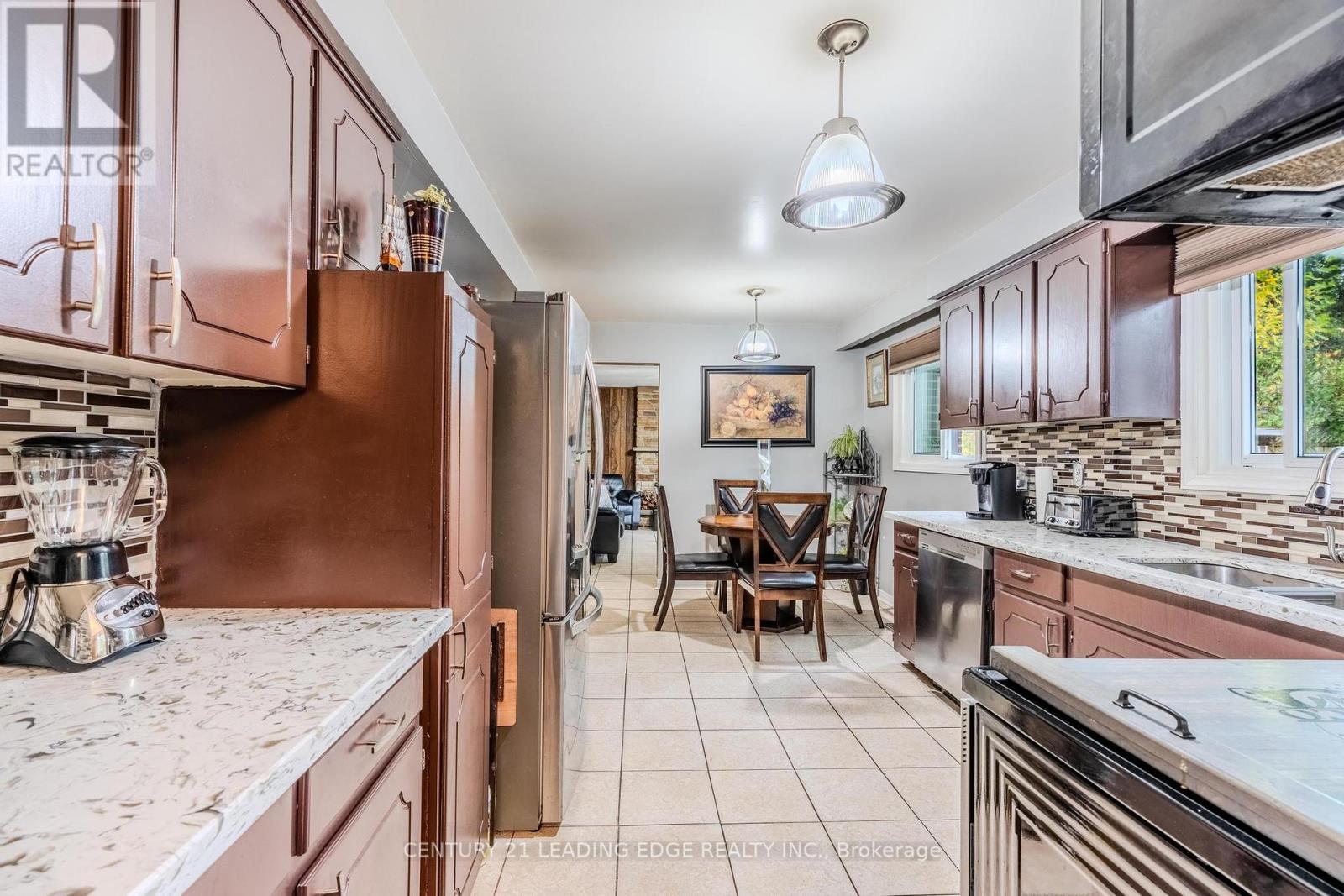 25 Danzig Street, Toronto, Ontario  M1E 2L1 - Photo 11 - E12430443