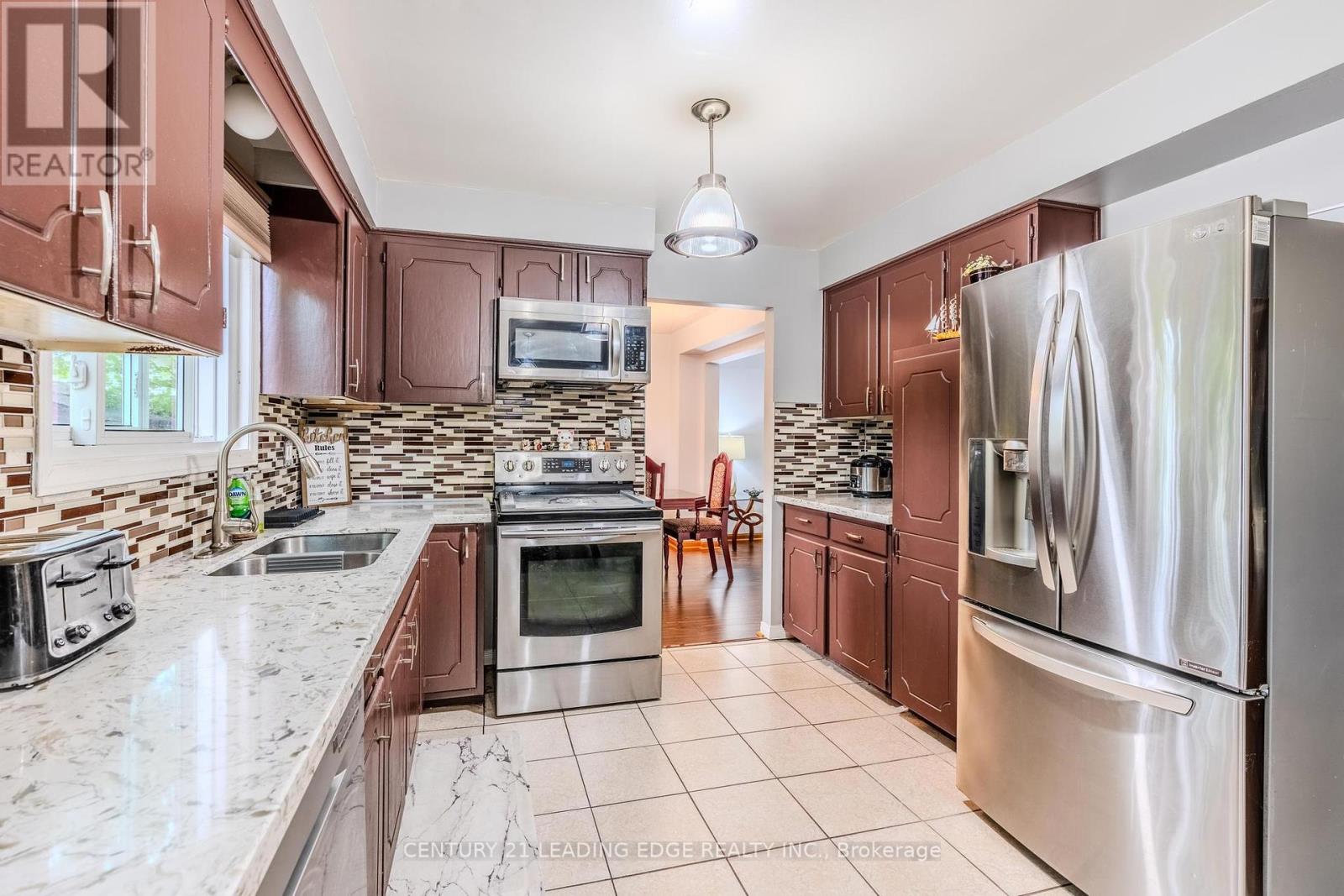 25 Danzig Street, Toronto, Ontario  M1E 2L1 - Photo 12 - E12430443