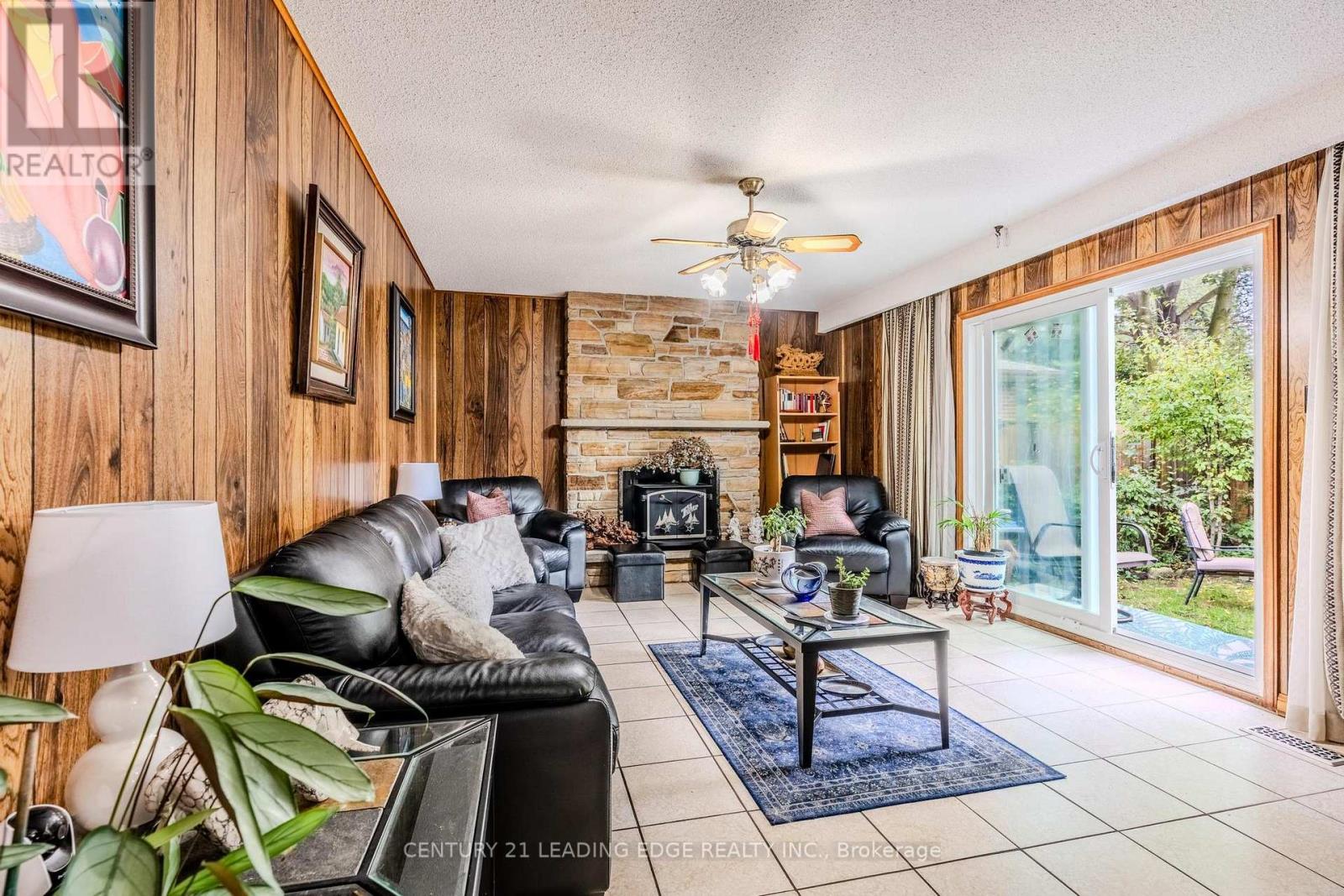 25 Danzig Street, Toronto, Ontario  M1E 2L1 - Photo 14 - E12430443