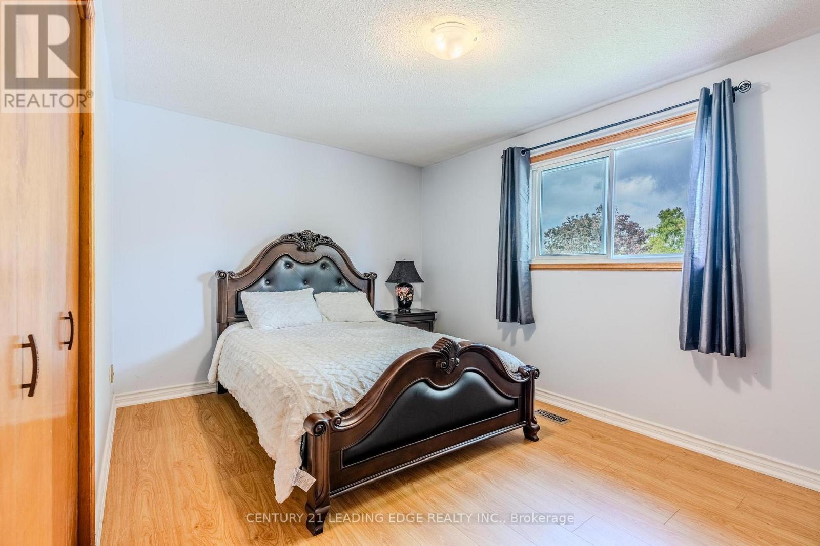 25 Danzig Street, Toronto, Ontario  M1E 2L1 - Photo 18 - E12430443