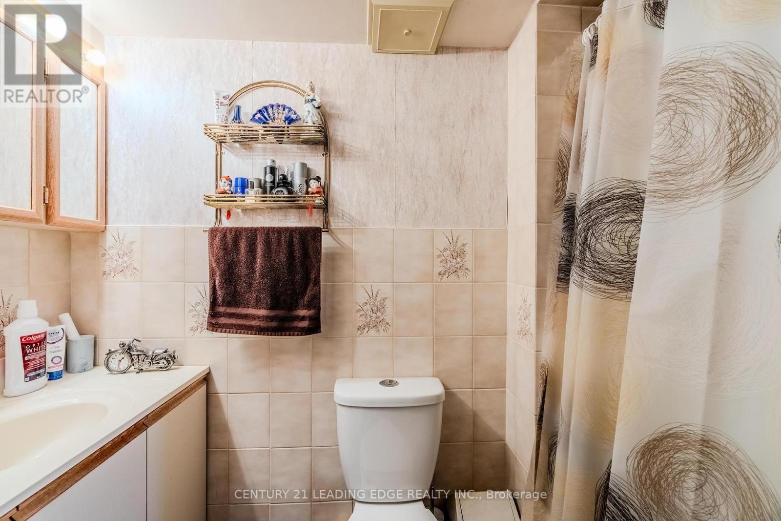 25 Danzig Street, Toronto, Ontario  M1E 2L1 - Photo 31 - E12430443