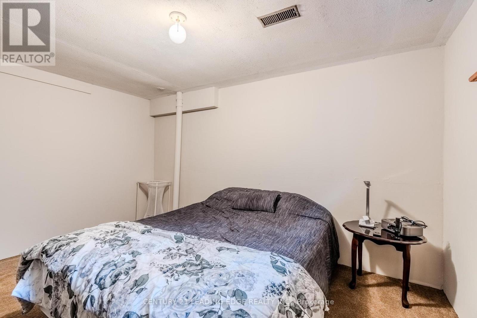 25 Danzig Street, Toronto, Ontario  M1E 2L1 - Photo 32 - E12430443