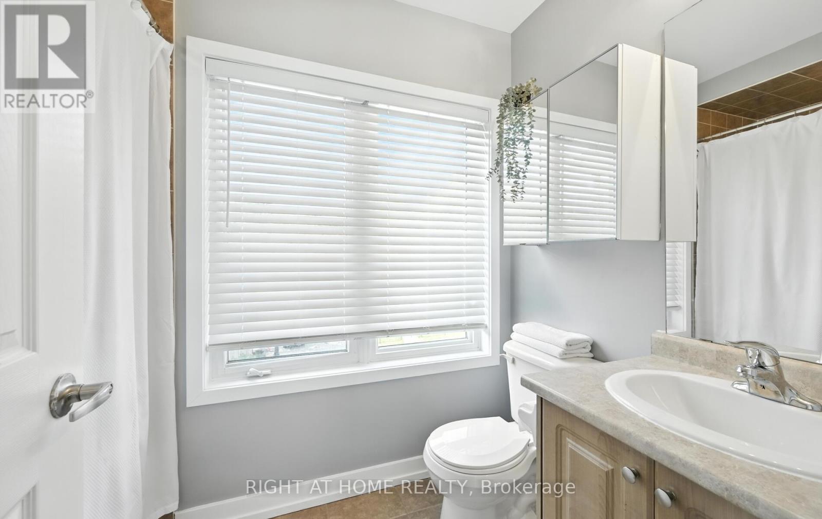 11 - 1299 Glenanna Road, Pickering, Ontario  L1V 3B7 - Photo 22 - E12430449