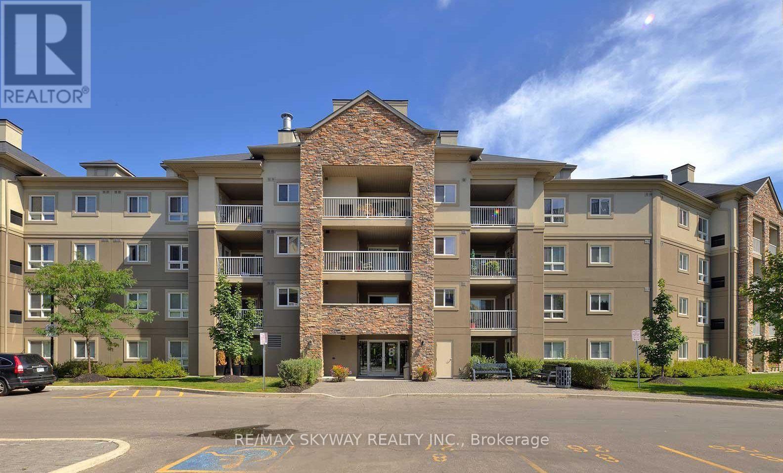 1403 - 8 Dayspring Circle, Brampton, Ontario  L6P 2Z7 - Photo 1 - W12430445