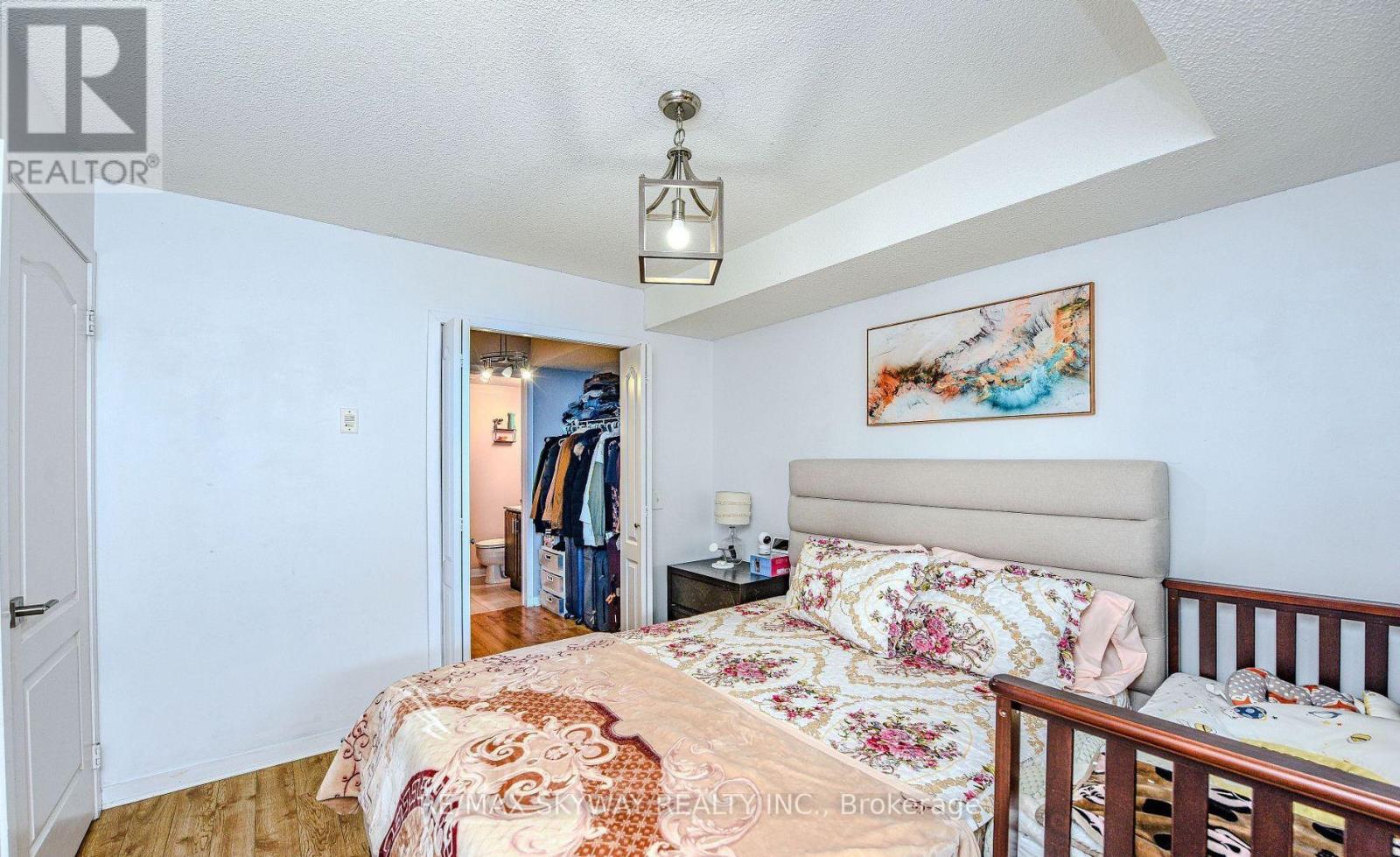 1403 - 8 Dayspring Circle, Brampton, Ontario  L6P 2Z7 - Photo 12 - W12430445