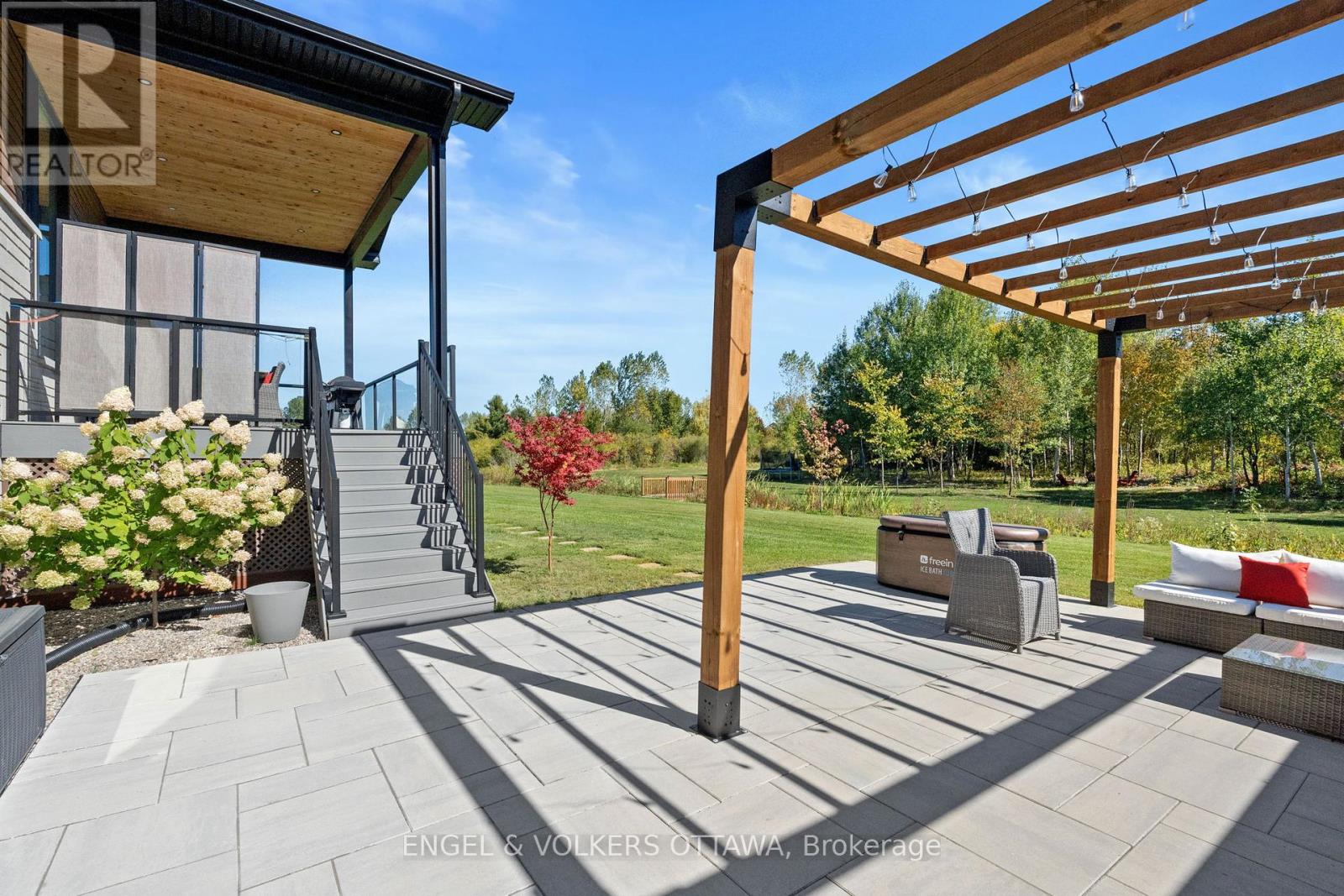 60 Synergy Way, Ottawa, Ontario  K2W 0K3 - Photo 46 - X12430484