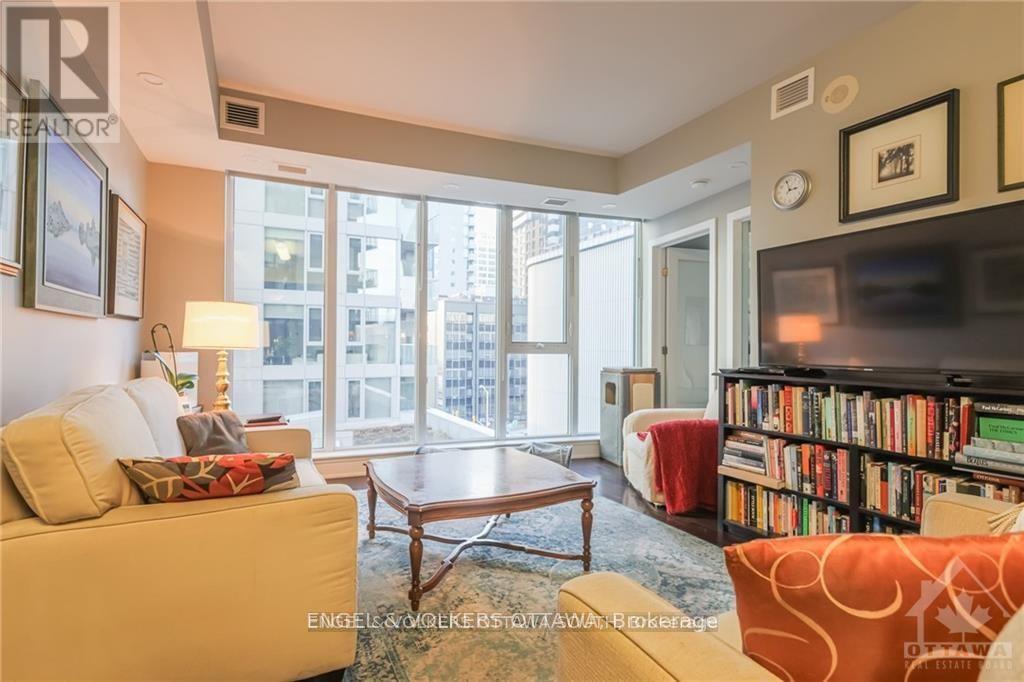 503 - 40 Nepean Street, Ottawa, Ontario  K2P 0X5 - Photo 11 - X12430510