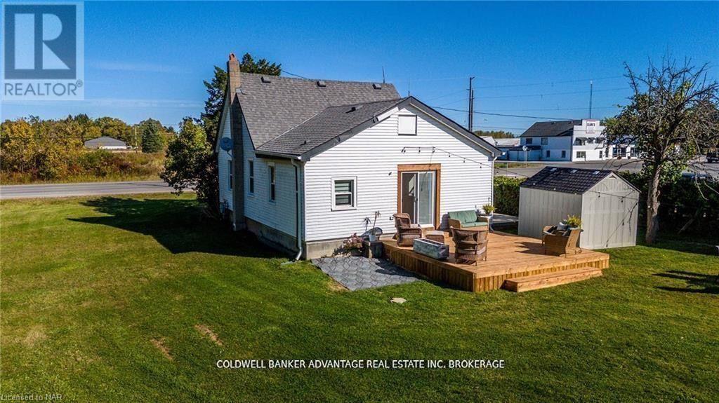 802 Highway 20, Pelham (Fenwick), Ontario  L0S 1C0 - Photo 11 - X12430489