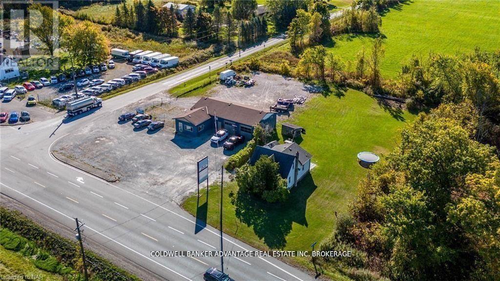 802 Highway 20, Pelham (Fenwick), Ontario  L0S 1C0 - Photo 3 - X12430489