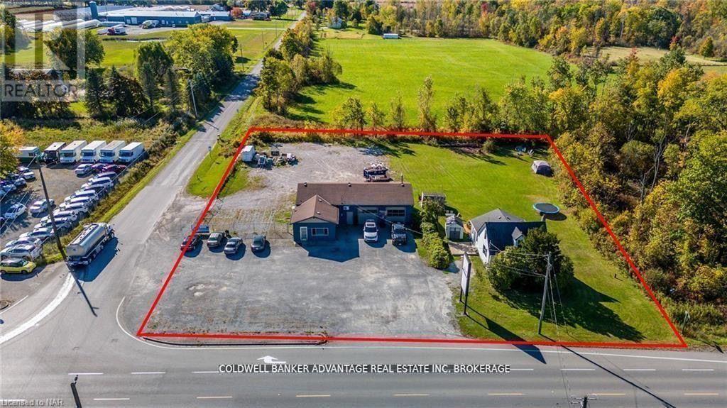 802 Highway 20, Pelham (Fenwick), Ontario  L0S 1C0 - Photo 1 - X12430500