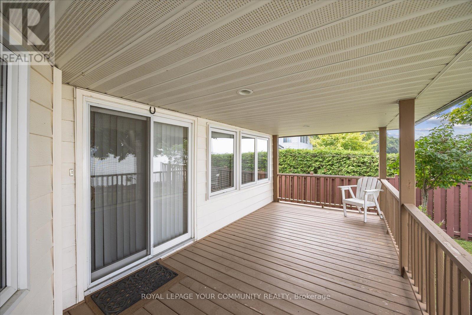2762 Lone Birch Trail, Ramara, Ontario  L0K 1B0 - Photo 23 - S12408406