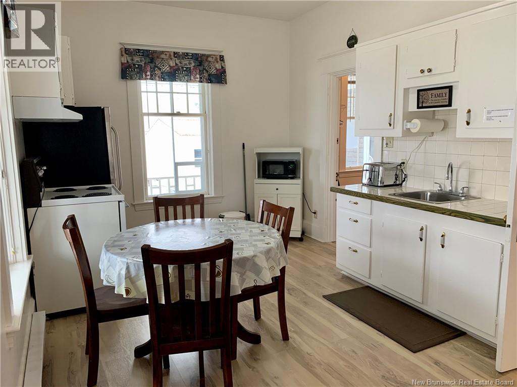 7 Ritchie, Campbellton, New Brunswick  E3N 1Z3 - Photo 32 - NB111113