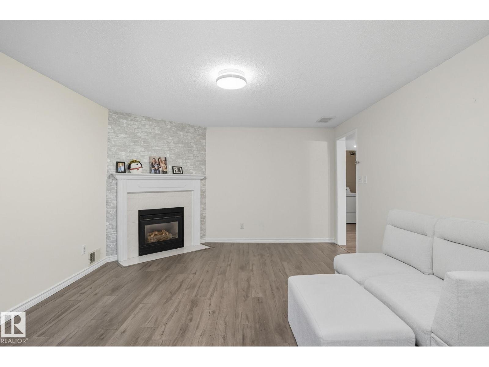 215 River Pt Nw, Edmonton, Alberta  T5A 4Z4 - Photo 15 - E4459811