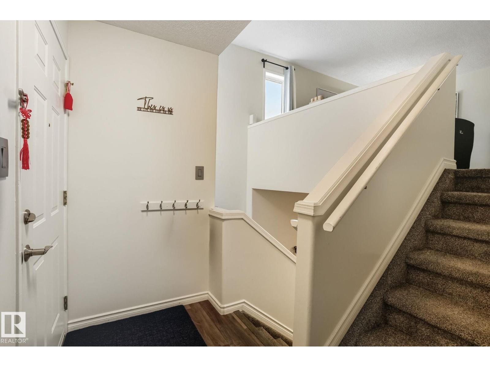 215 River Pt Nw, Edmonton, Alberta  T5A 4Z4 - Photo 4 - E4459811