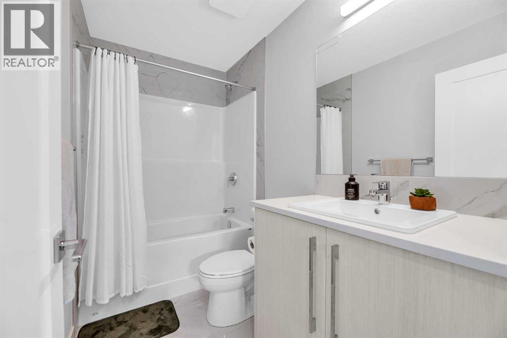 236 Chelsea Manor, Chestermere, Alberta  T1X 2P5 - Photo 35 - A2255785