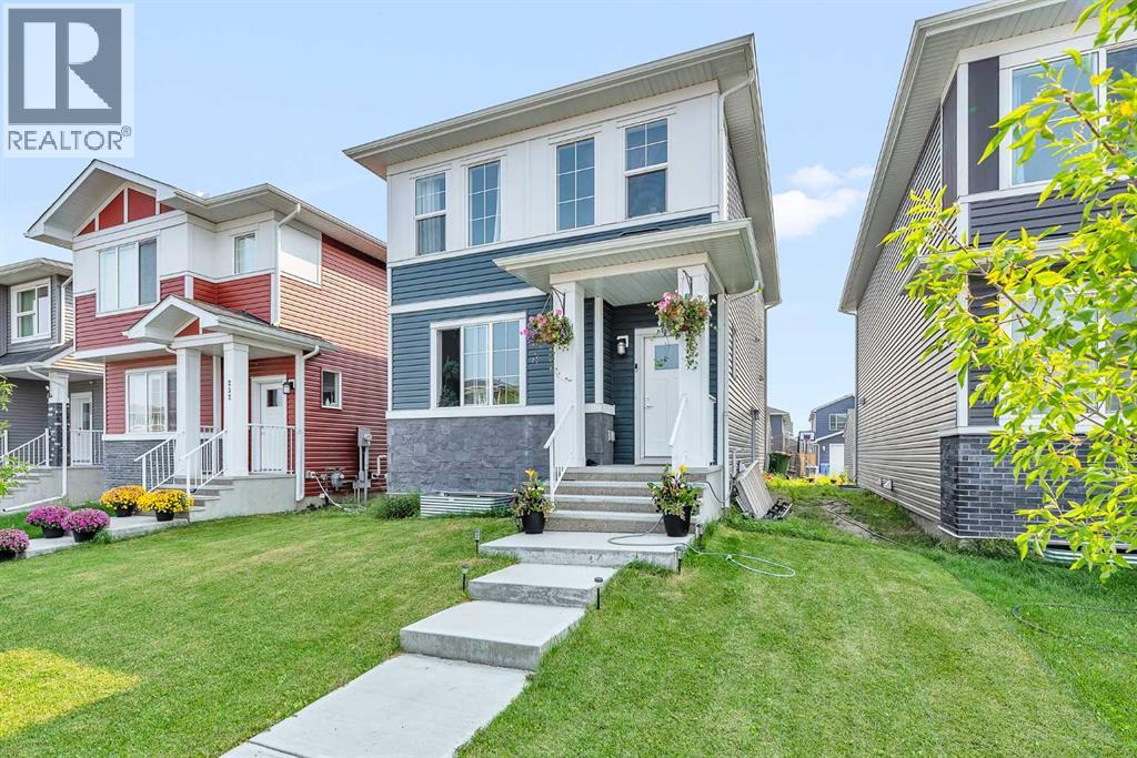 236 Chelsea Manor, Chestermere, Alberta