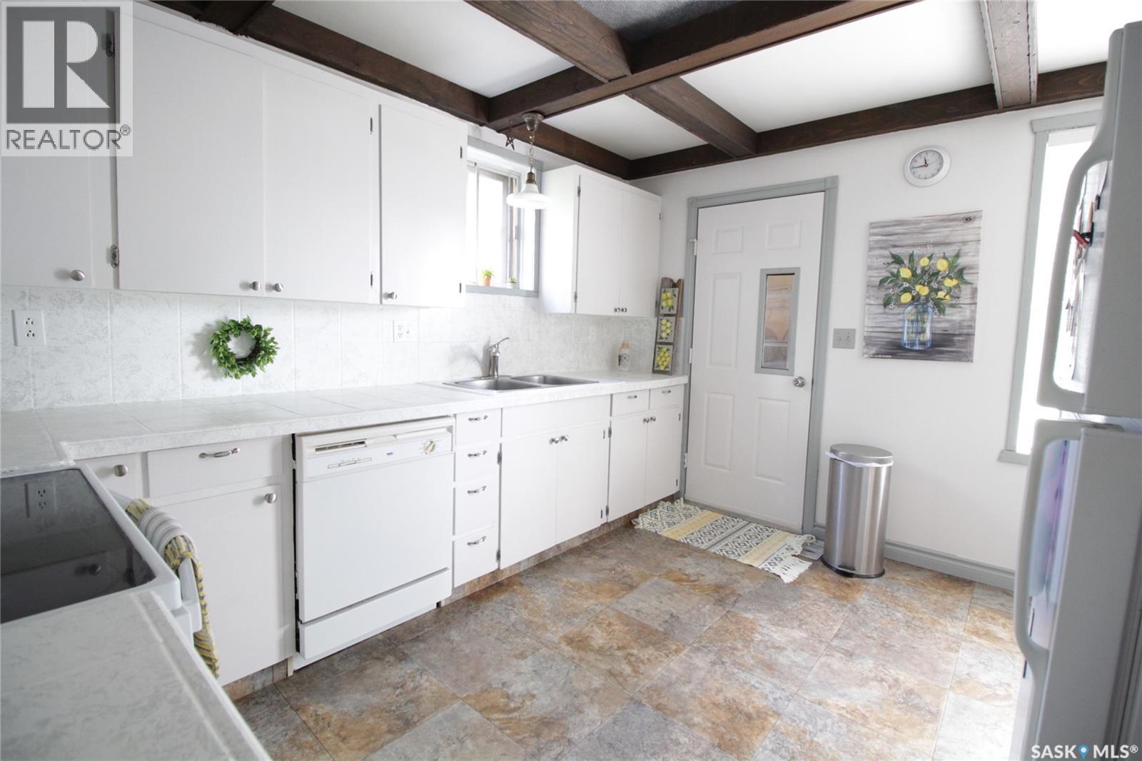 807 Gordon Street, Moosomin, Saskatchewan  S0G 3N0 - Photo 12 - SK019532