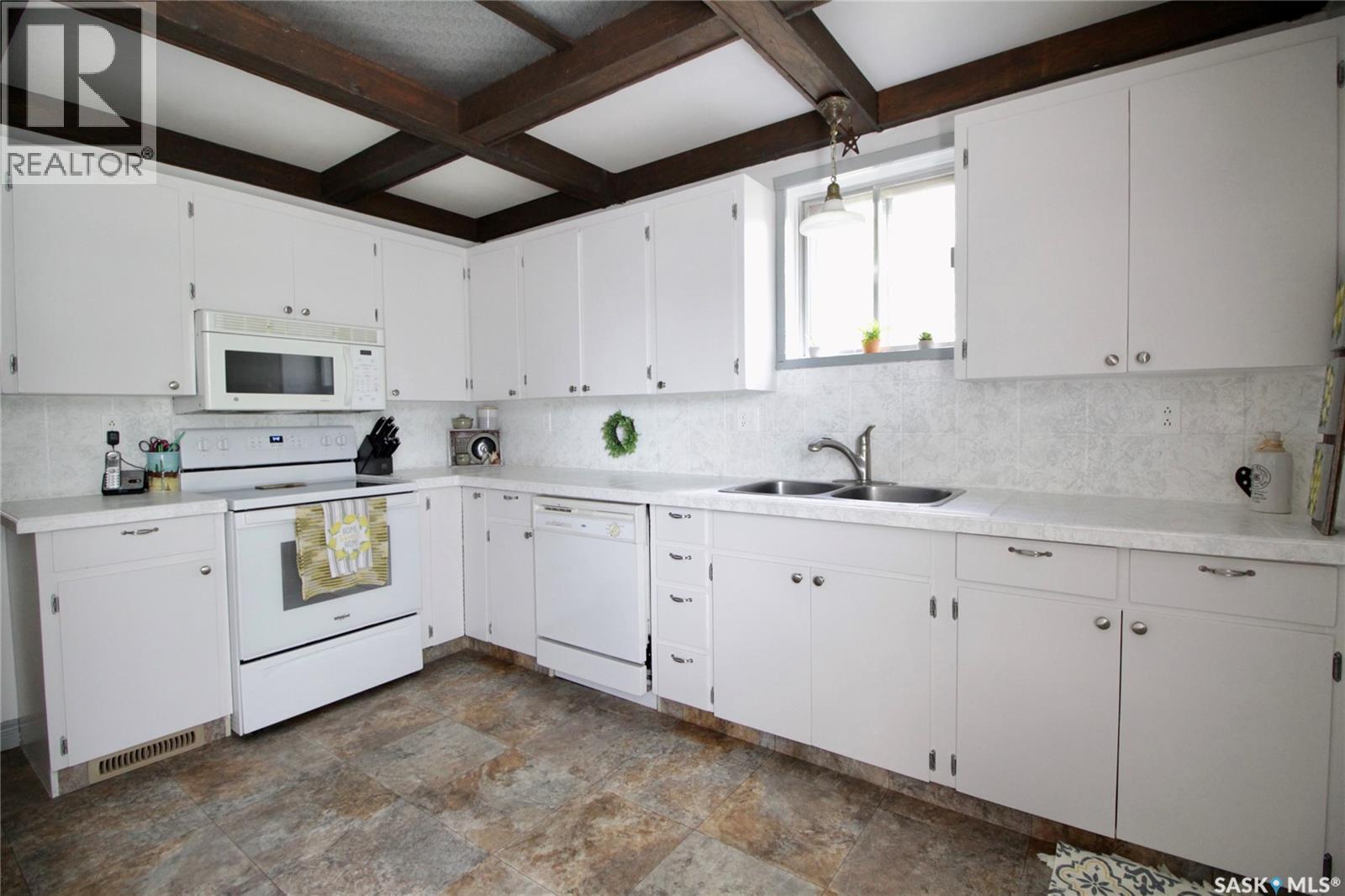 807 Gordon Street, Moosomin, Saskatchewan  S0G 3N0 - Photo 13 - SK019532