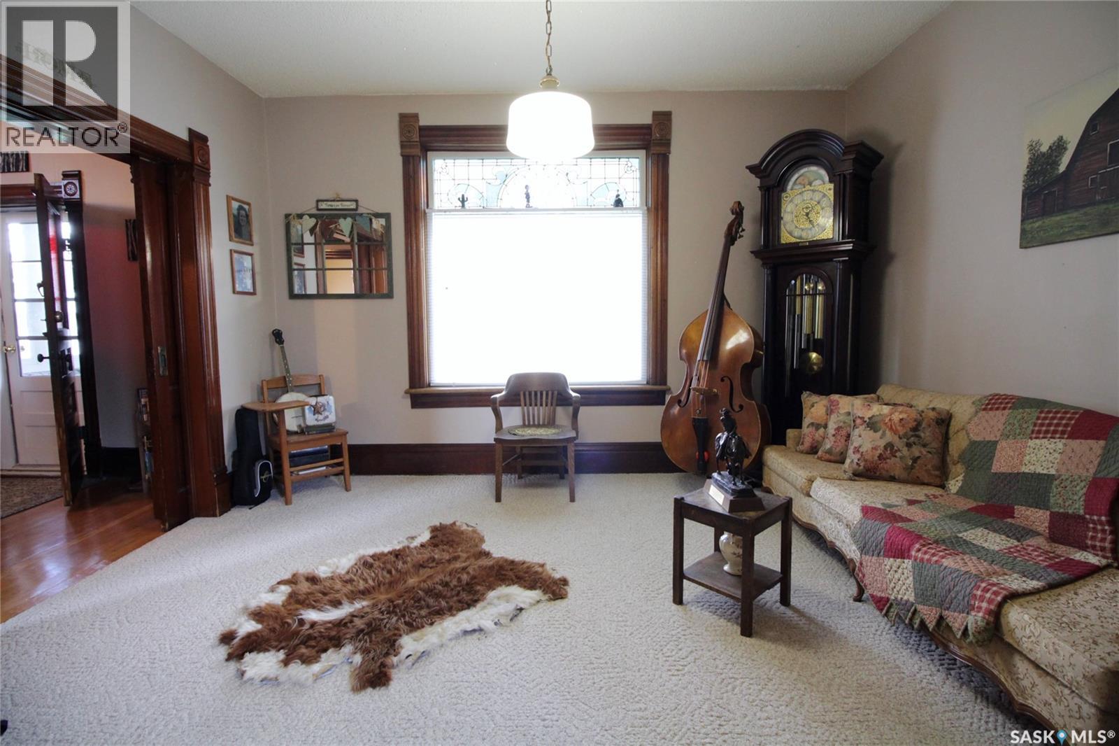 807 Gordon Street, Moosomin, Saskatchewan  S0G 3N0 - Photo 6 - SK019532