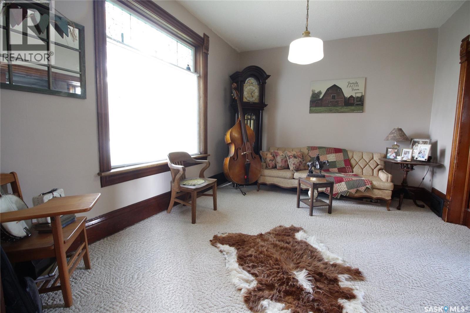 807 Gordon Street, Moosomin, Saskatchewan  S0G 3N0 - Photo 7 - SK019532