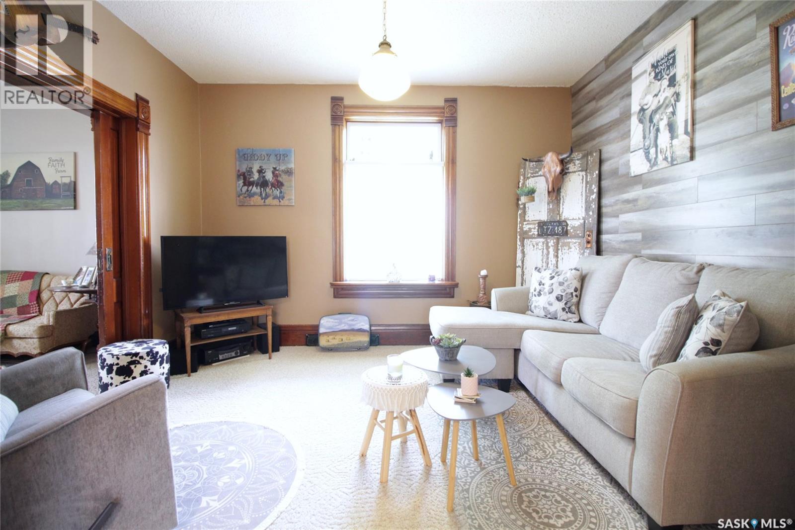807 Gordon Street, Moosomin, Saskatchewan  S0G 3N0 - Photo 8 - SK019532