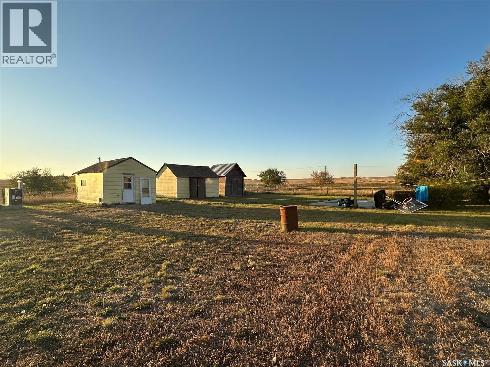 Coronach Acreage, Hart Butte Rm No. 11, Saskatchewan  S0H 0Z0 - Photo 31 - SK019526