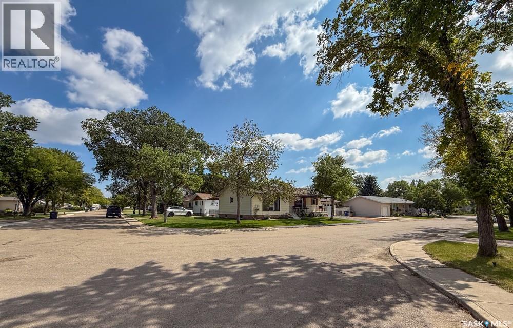 568 Poplar CRESCENT, Shaunavon, Saskatchewan