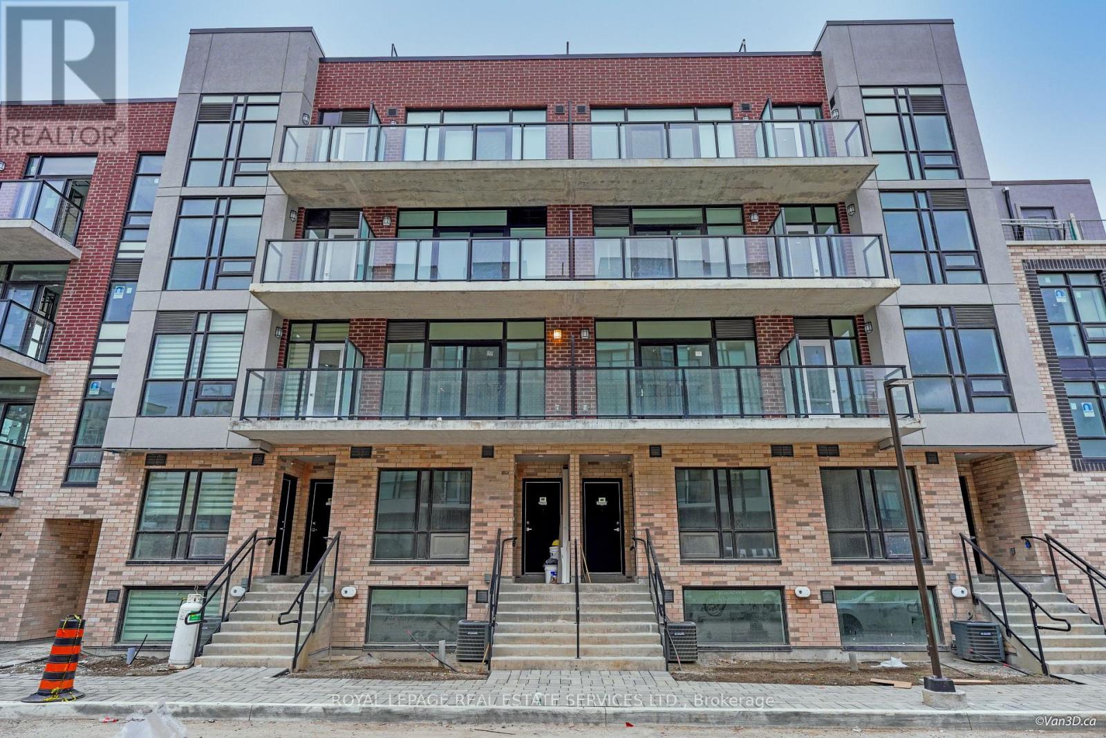 6 - 861 SHEPPARD AVENUE W, Toronto, Ontario