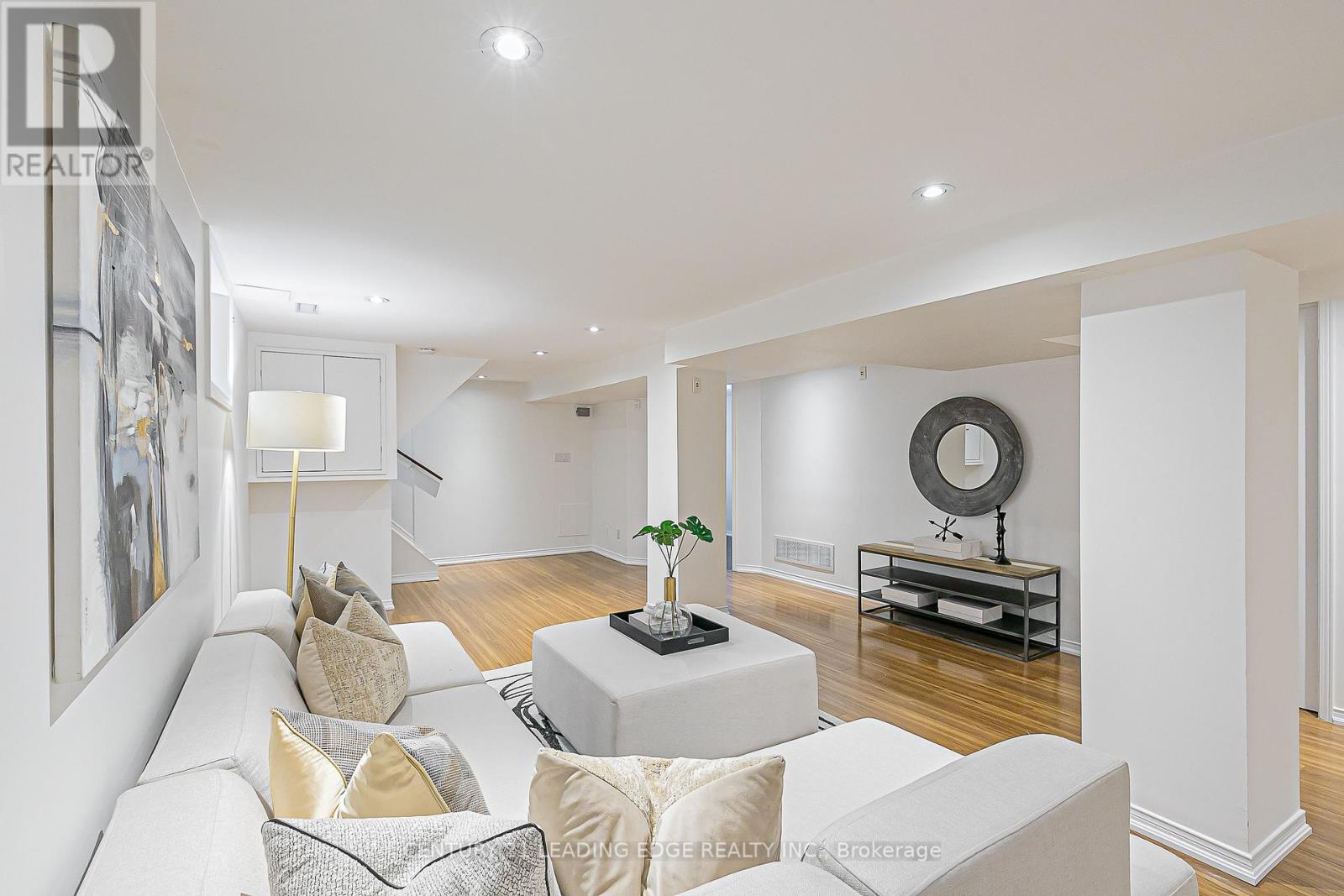 43 Barclay Road, Toronto, Ontario  M3H 3E2 - Photo 26 - C12430497