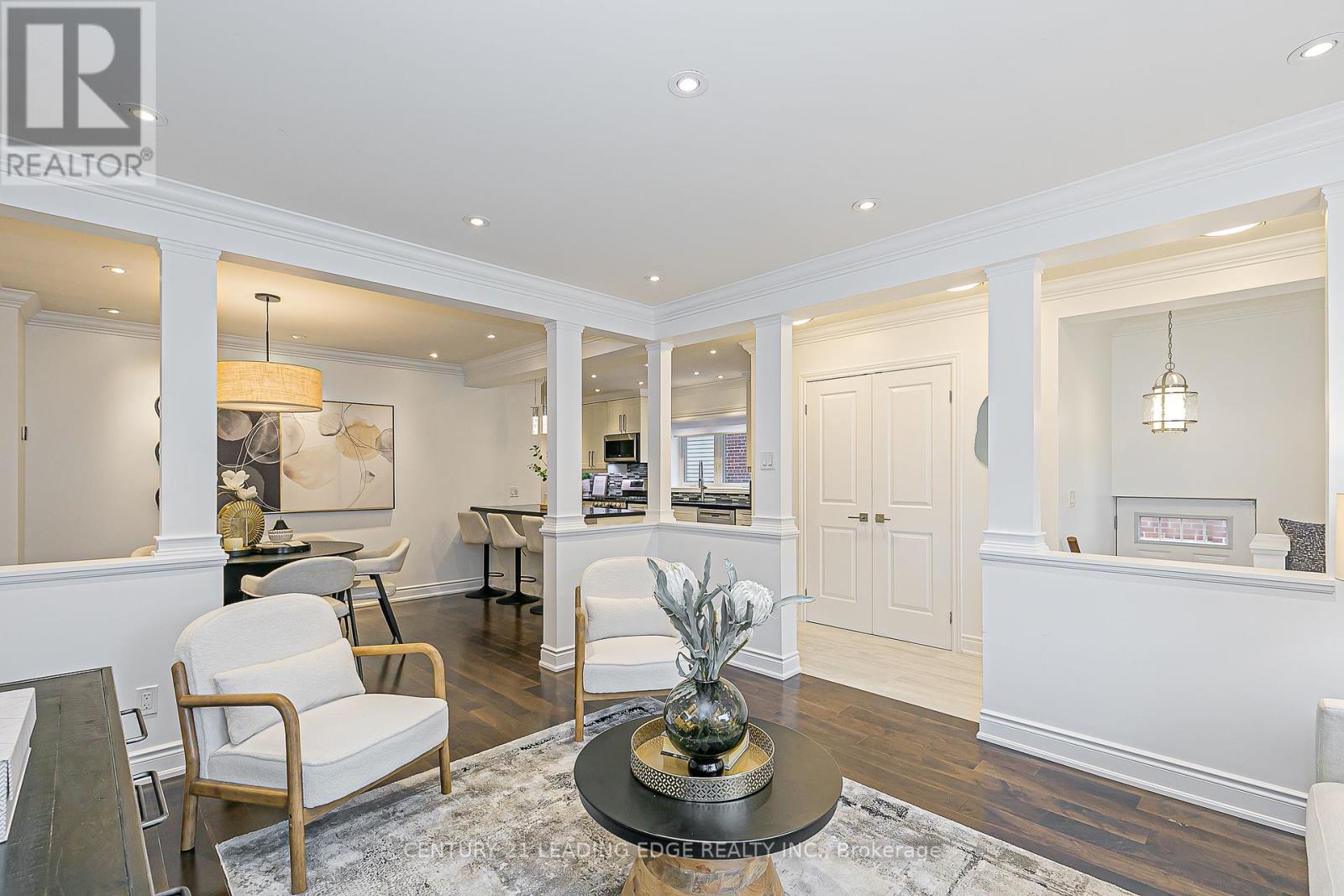 43 Barclay Road, Toronto, Ontario  M3H 3E2 - Photo 9 - C12430497