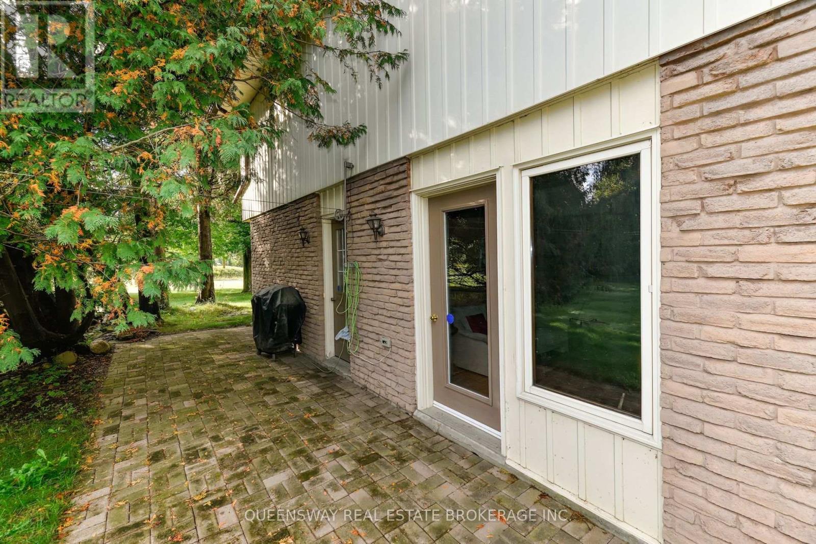 254 Hwy 47, Uxbridge, Ontario  L0C 1A0 - Photo 4 - N12430514