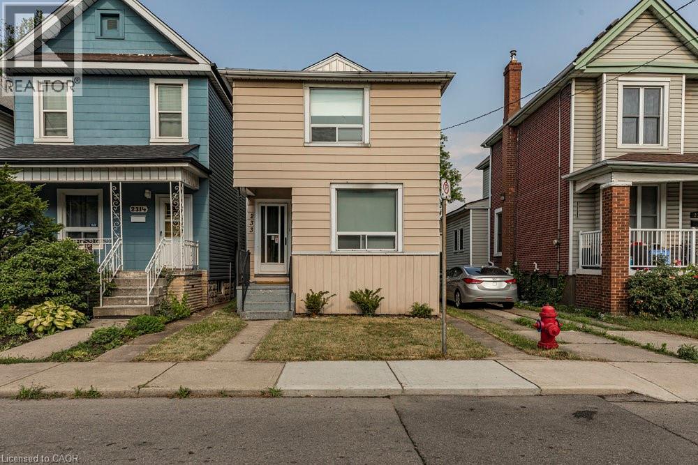 233 Glendale Avenue N, Hamilton, Ontario  L8L 7K4 - Photo 1 - 40774166
