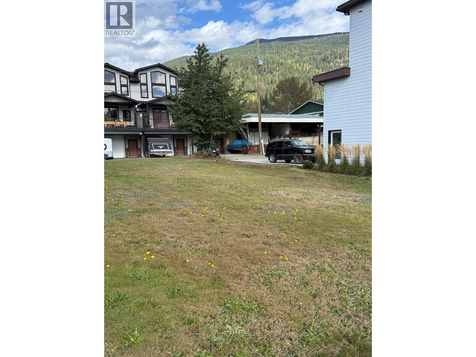 309 Taylor Street, Revelstoke, British Columbia