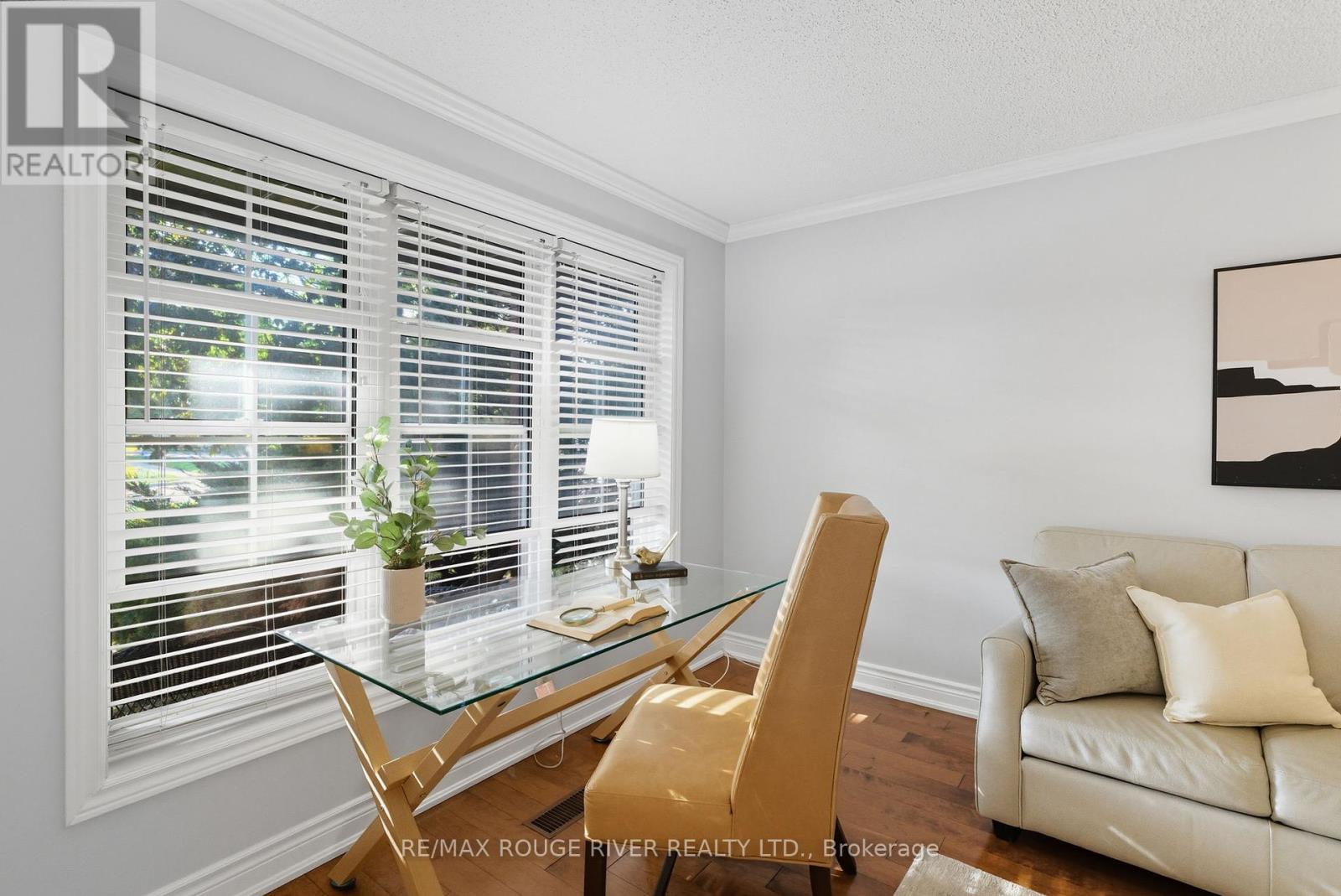 1 Broughton Court, Whitby, Ontario  L1N 6Y8 - Photo 4 - E12430540