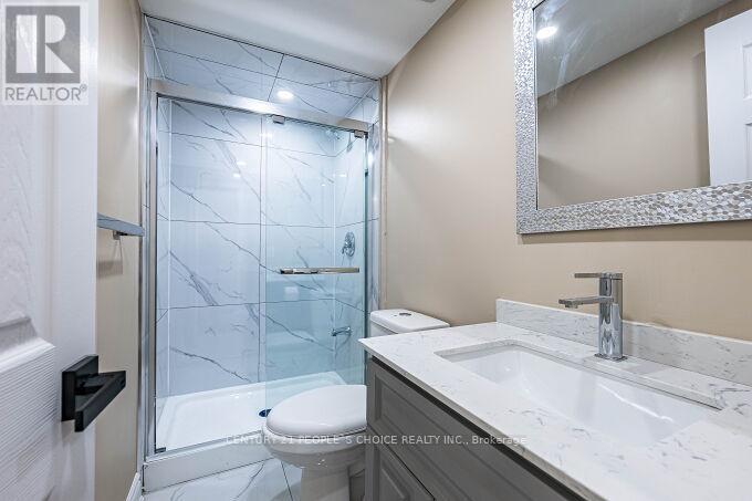 453 Ginger Downs, Mississauga, Ontario  L5A 3A8 - Photo 31 - W12430467