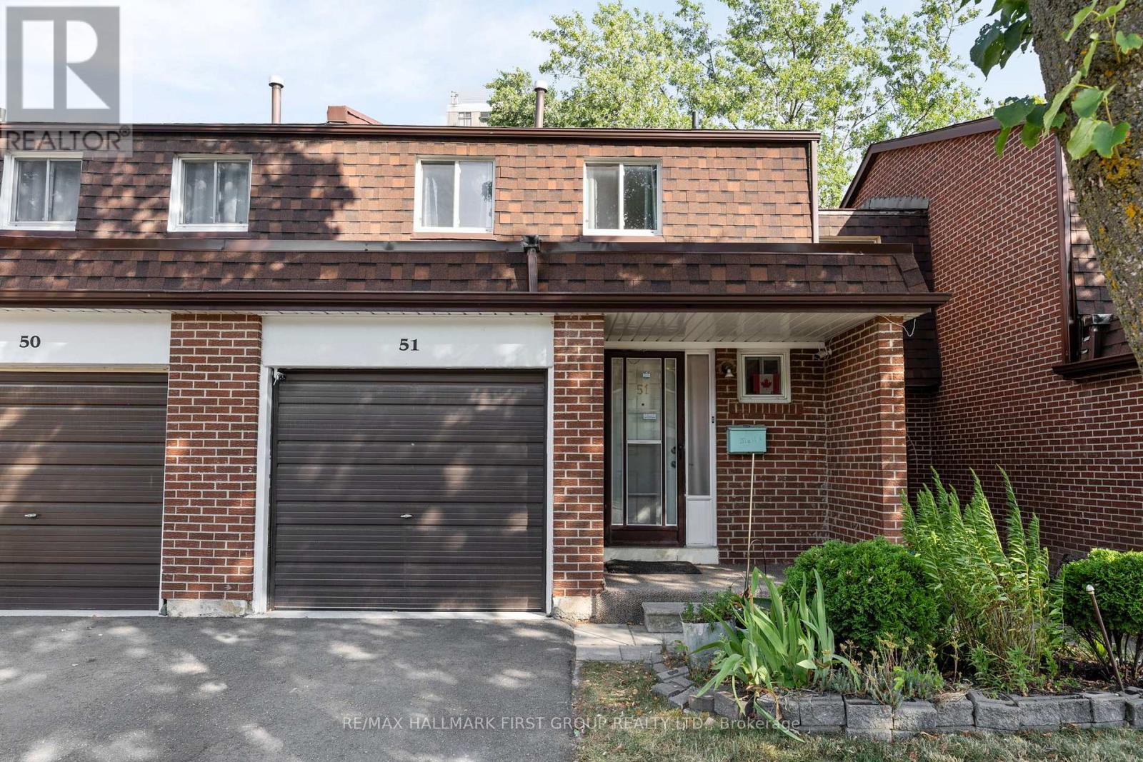 51 - 3025 CEDARGLEN GATE, Mississauga, Ontario
