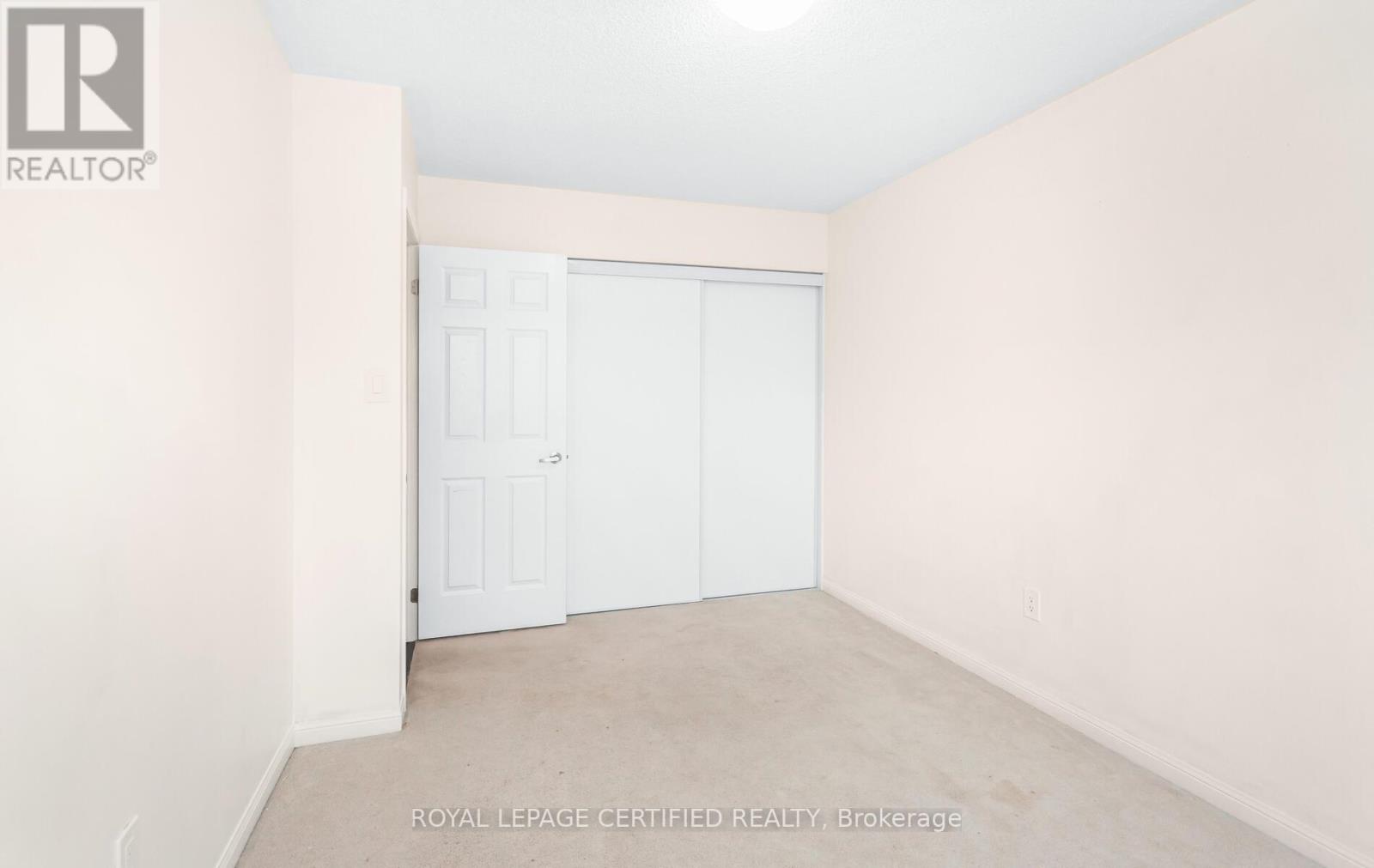 255 Cochrane Terrace, Milton (Wi Willmott), Ontario  L9T 8C8 - Photo 41 - W12430496
