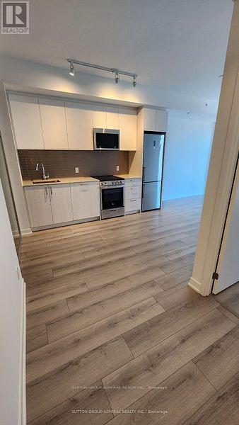 706 - 1787 St Clair Avenue W, Toronto, Ontario  M6N 0B7 - Photo 12 - W12430505