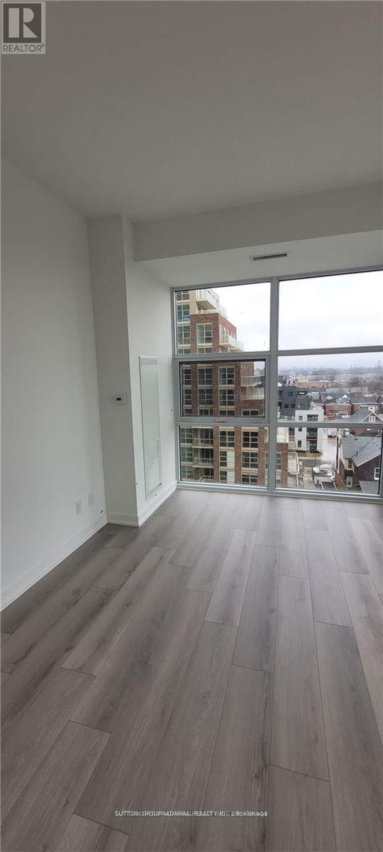 706 - 1787 St Clair Avenue W, Toronto, Ontario  M6N 0B7 - Photo 15 - W12430505