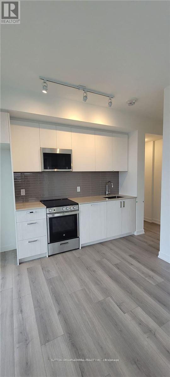 706 - 1787 St Clair Avenue W, Toronto, Ontario  M6N 0B7 - Photo 9 - W12430505