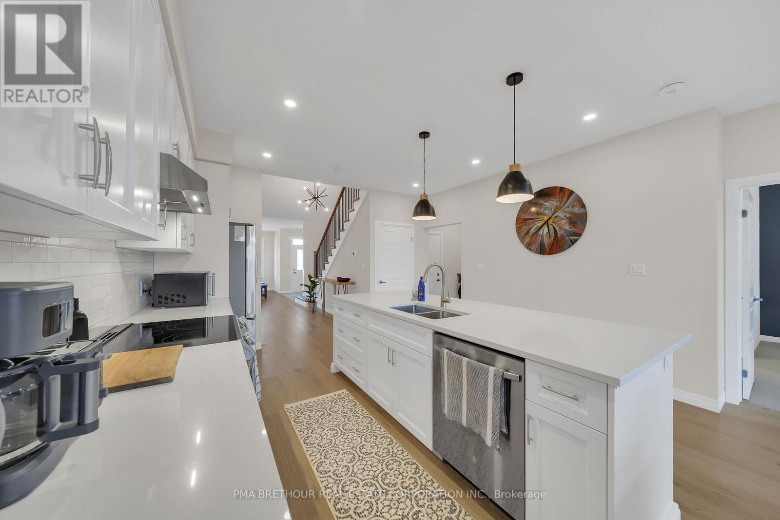 228 Haylock Avenue, Centre Wellington, Ontario  N0B 1S0 - Photo 17 - X12430478
