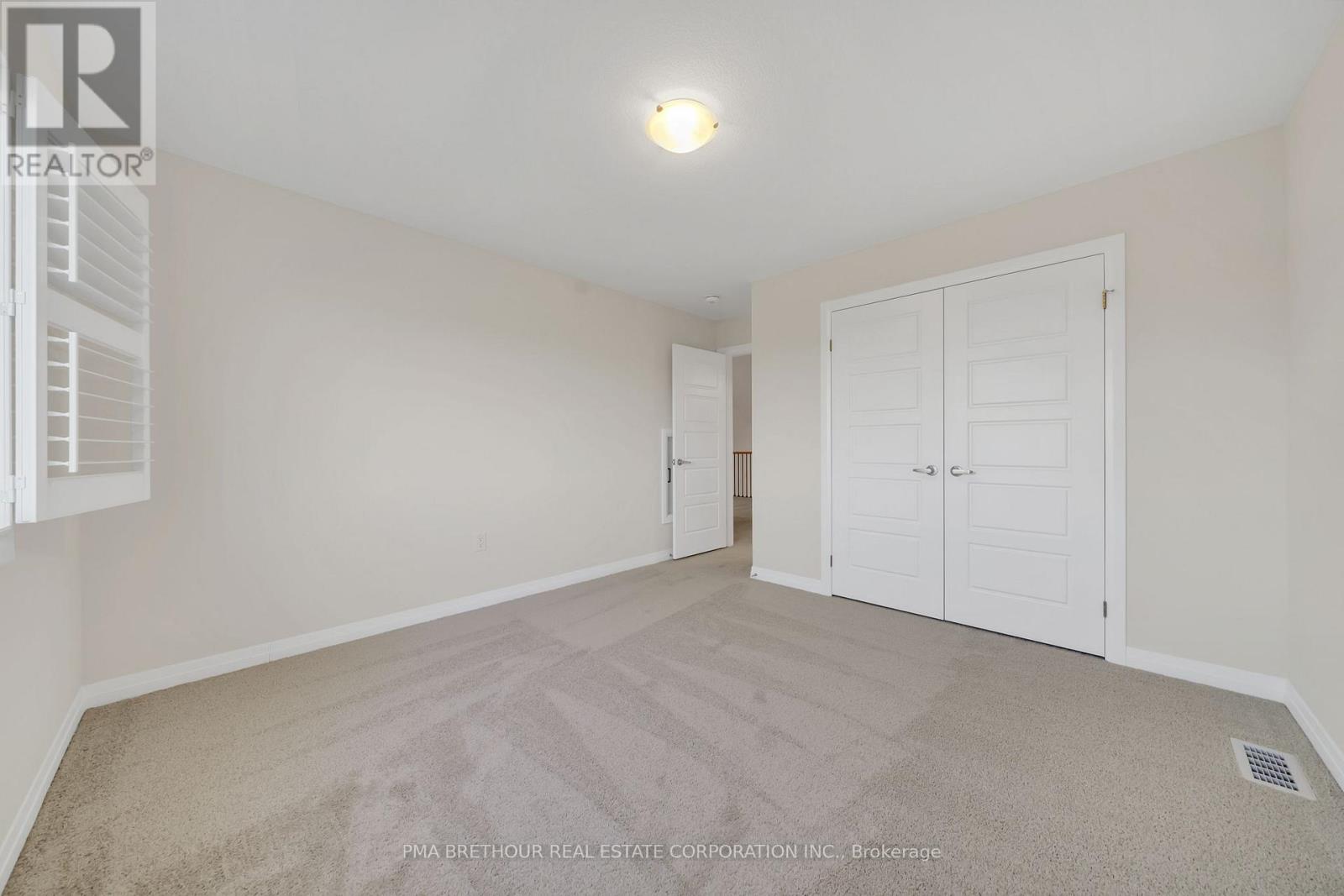 228 Haylock Avenue, Centre Wellington, Ontario  N0B 1S0 - Photo 35 - X12430478